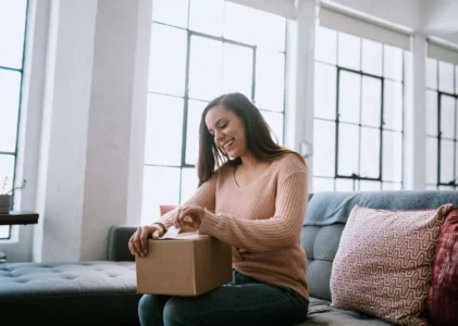 Idées de cadeaux pour la fête des mères à distance : surprenez-la malgré la distance